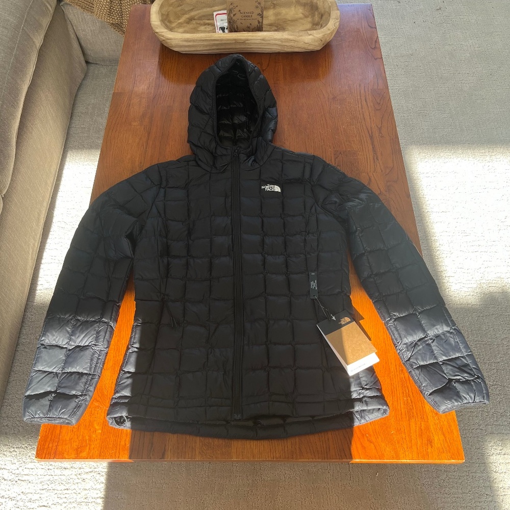 Quilted Black North Face Winter Coat- Women’s Aconcagua 3 Hoodie- NWT- Small